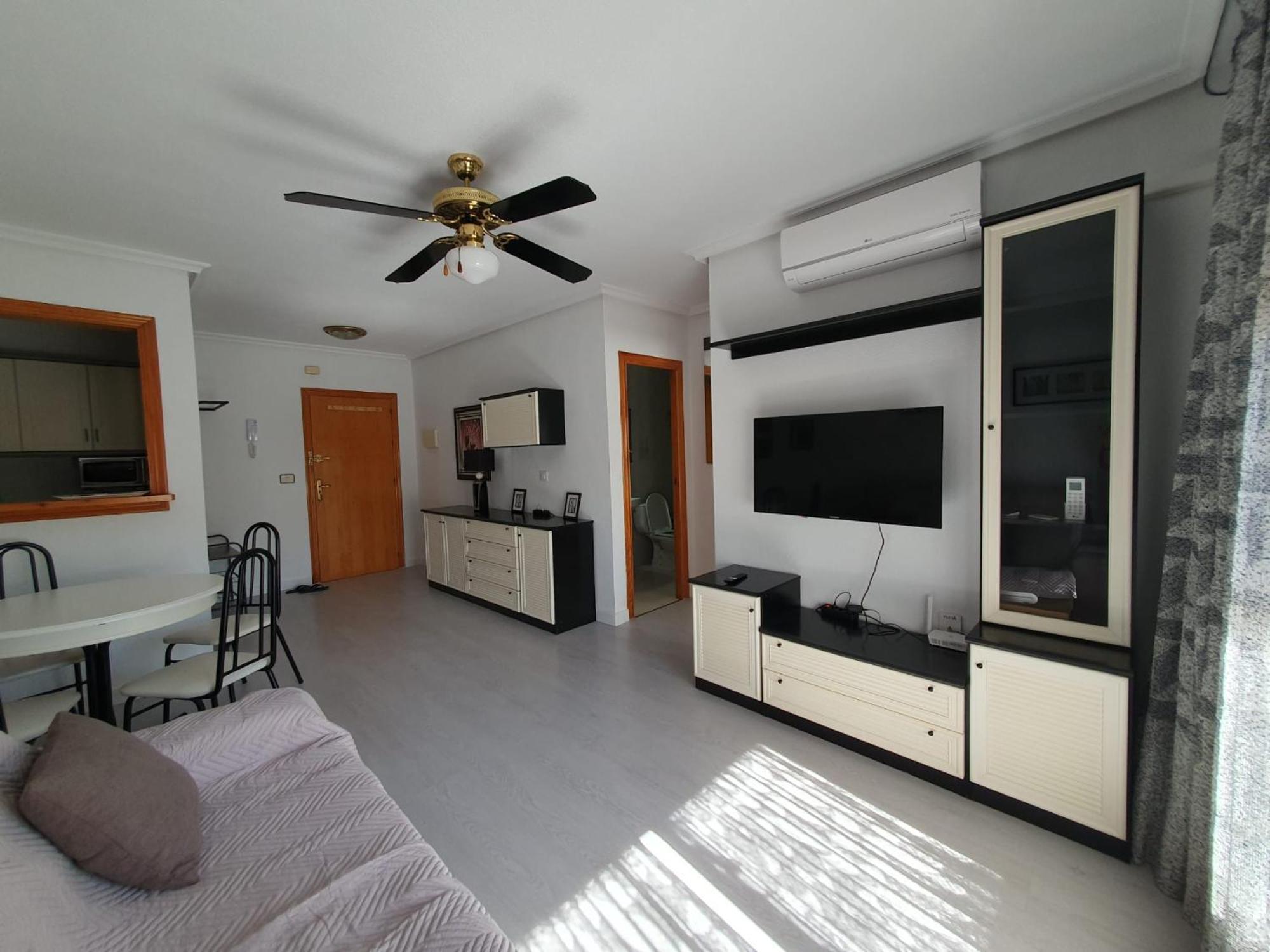 Marysol Apartment โลปากัน ภายนอก รูปภาพ